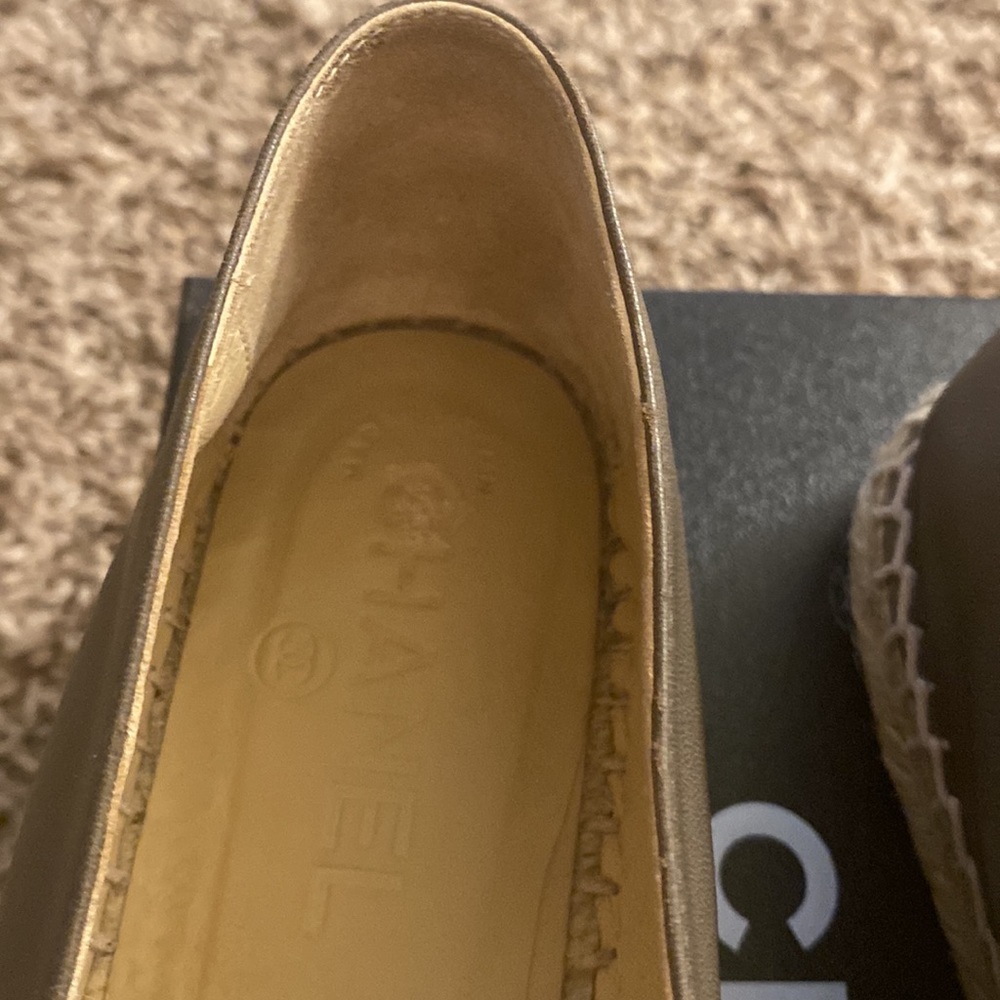 CHANEL Lambskin CC Espadrilles - Picture 10 of 13